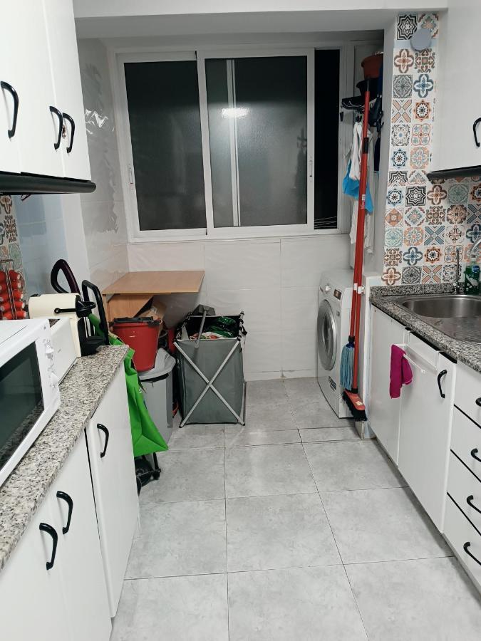 Habitaciones2 Renfe Alicante Exterior foto